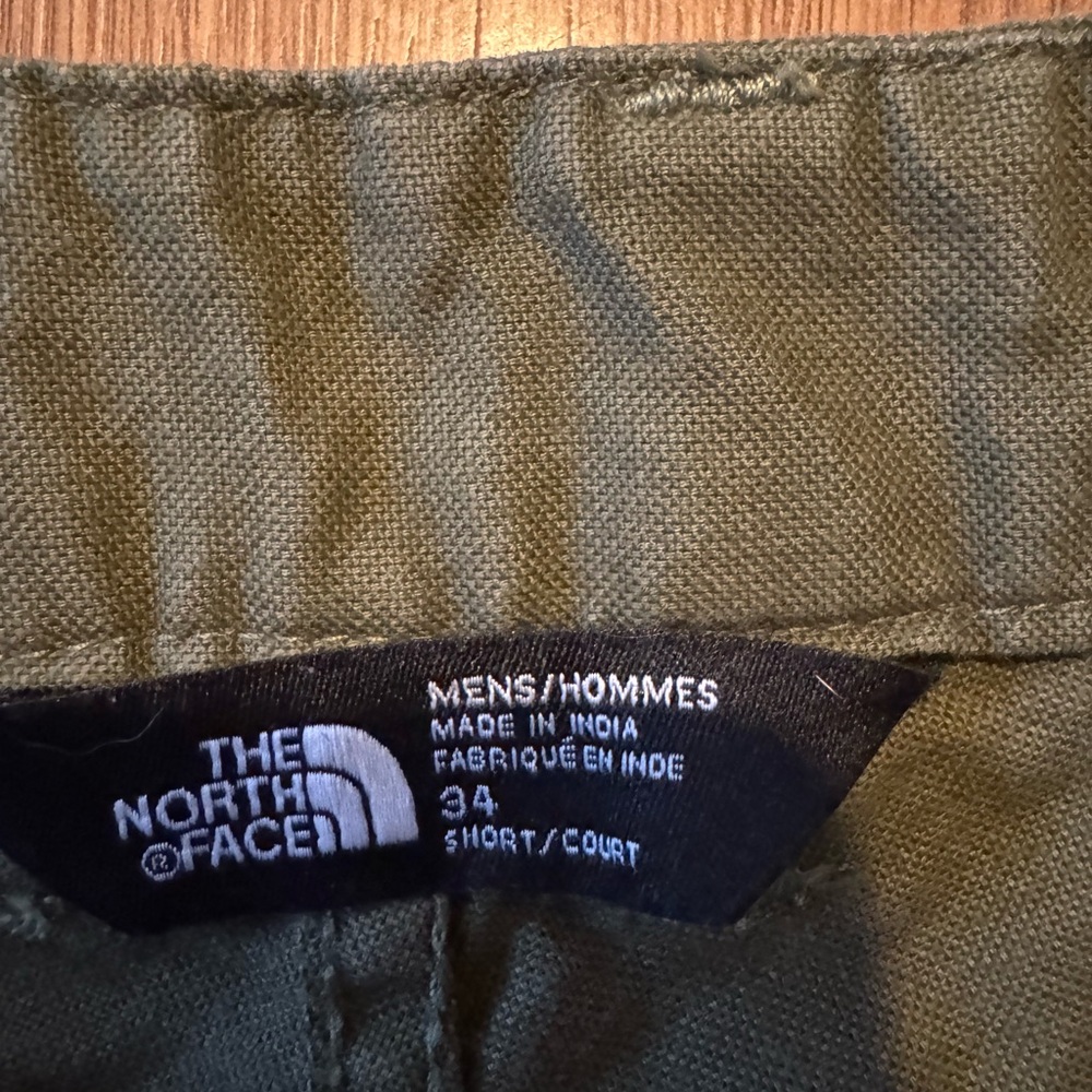The North Face Men's Olive Cargo Pants - Picture 3 of 5